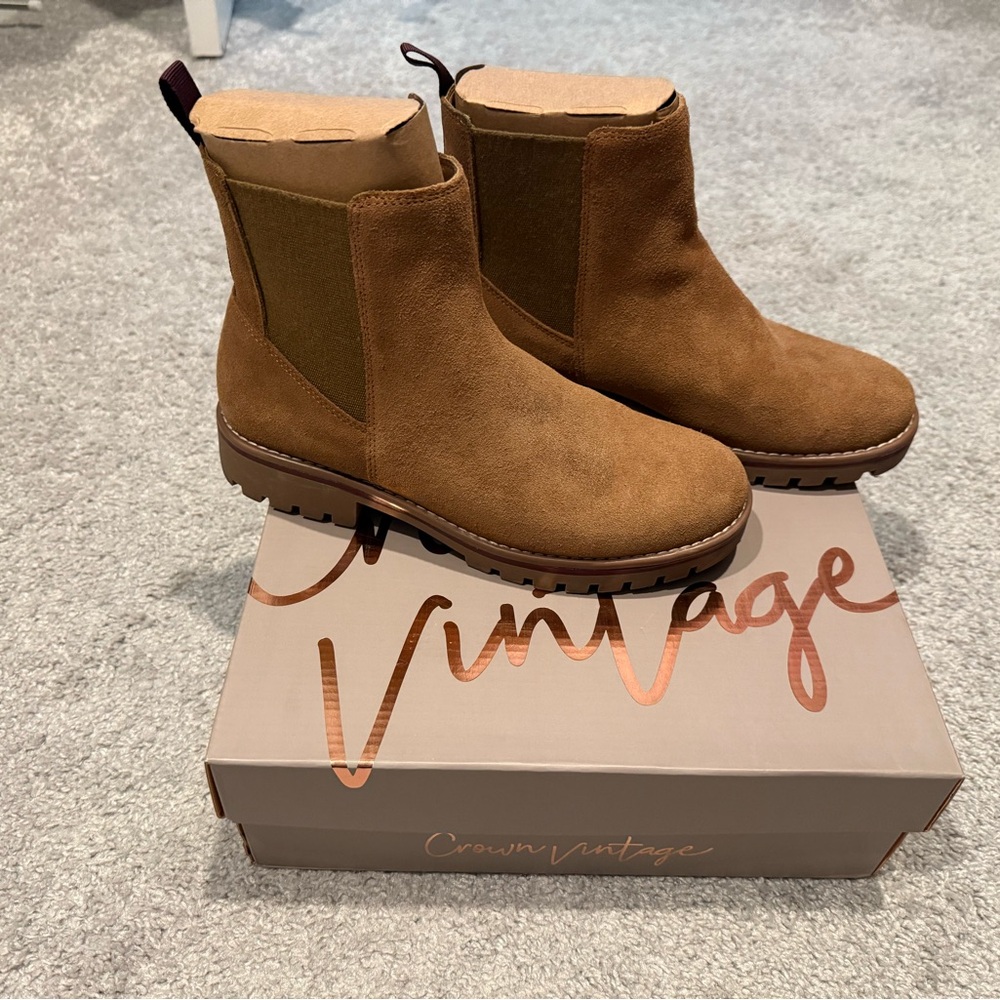 Crown Vintage Fawn Suede Ankle Boots
